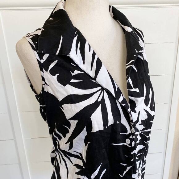 Talbots Petites Sleeveless Button up Palm leaf Pattern print Top - 8P - Picture 8 of 9